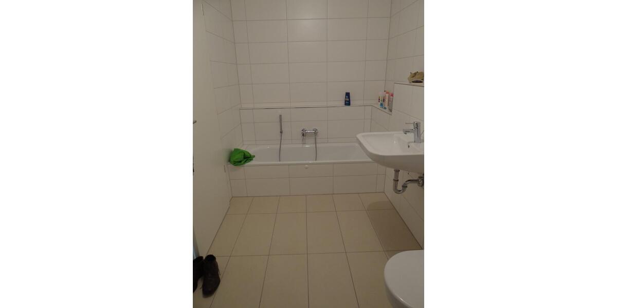 Erdgeschoßwohnung Ingolstadt - 3 Zimmer, 82 m&sup2;, 1.299&euro; | Angebot:26090280