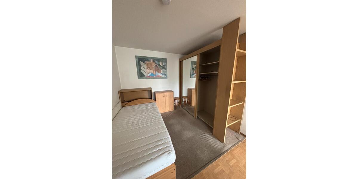 Etagenwohnung Ingolstadt Friedrichshofen-Hollerstauden - 1 Zimmer, 38 m&sup2;, 610&euro; | Angebot:26086458