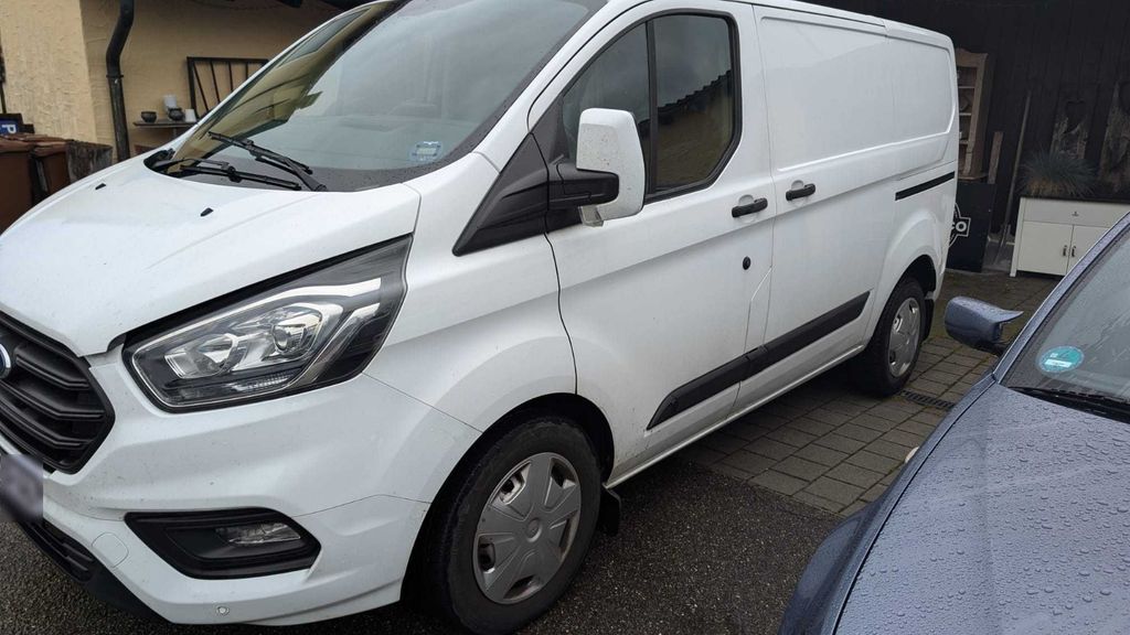 Ford Transit Custom 125.000 km 15.100 &euro; Eichstätt 85072