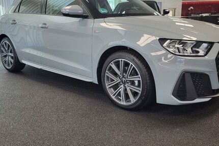 Audi A1 13.200 km 22.990 &euro; Vohburg 85088