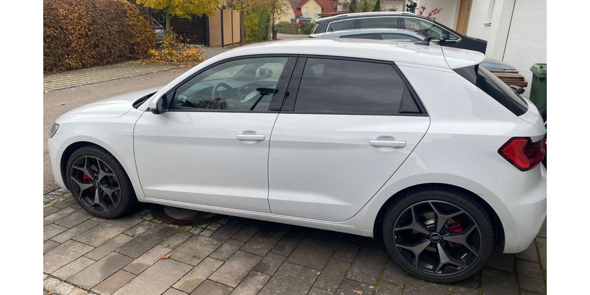 Audi A1 14.000 km 28.800 &euro; Kösching 85092