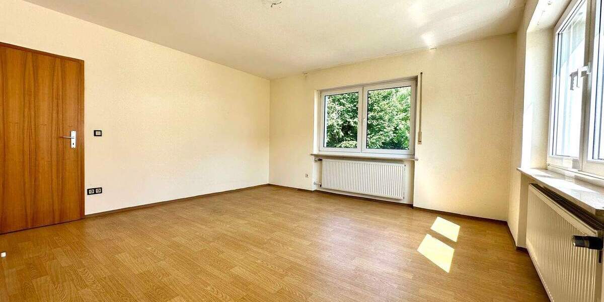 Mehrfamilienhaus, Wohnhaus Denkendorf - 5 Zimmer, 238 m&sup2;, 550.000&euro; | Angebot:25670987