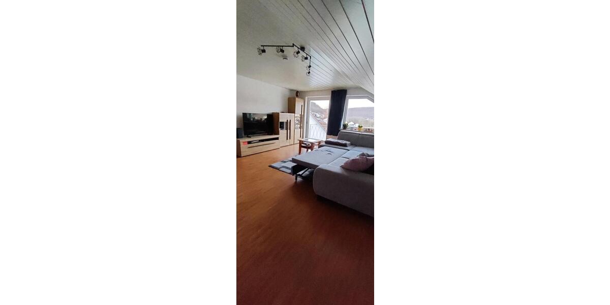 Dachgeschoßwohnung Kipfenberg - 4 Zimmer, 90 m&sup2;, 640&euro; | Angebot:25907804