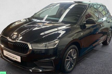 Skoda Fabia 76.200 km 13.990 &euro; Karlskron-Brautlach 85123