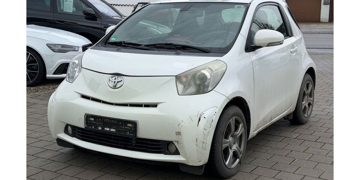 Toyota IQ 303.000 km 2.490 &euro; Neuburg/Donau 86633