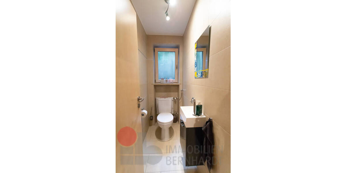 Einfamilienhaus Eichstätt / Landershofen Landershofen - 7 Zimmer, 222 m&sup2;, 795.000&euro; | Angebot:26410261