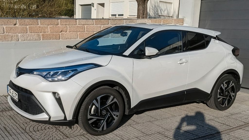 Toyota C-HR 48.500 km 23.790 &euro; Pfaffenhofen 85276