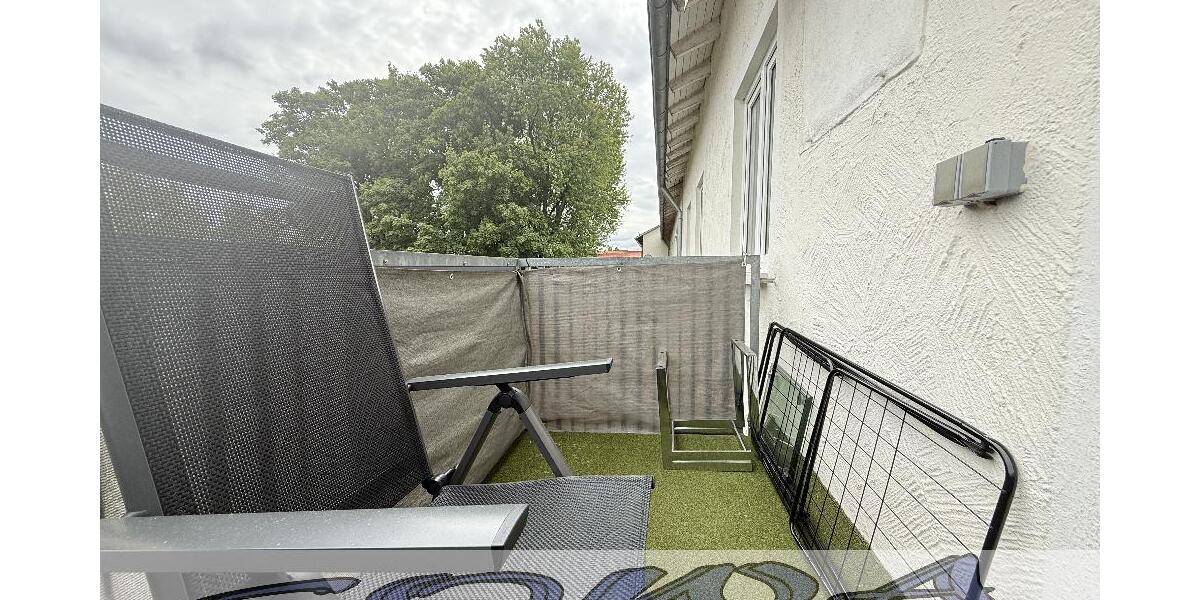 2 Wohneinheiten zusammengelegt! Helle, schöne 5 Zimmer mit Balkon und mit Garage in Neuburg - Ein Objekt von Ihrem Immobilienpartner SOWA Immobilien und Finanzen - 5- Neuburg | Angebot:25977736