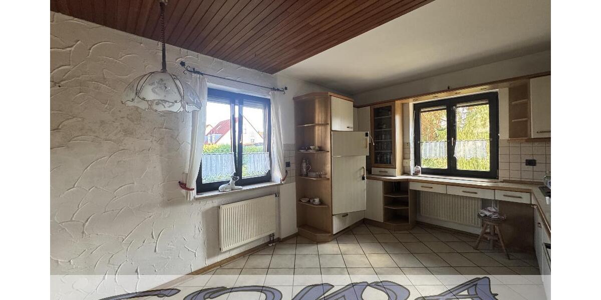 1A Lage - Haus in Stadtlage mit Keller (12-Familienhaus) - Ein Objekt von Ihrem Immobilienpartner SOWA Immobilien und Finanzen - Zweifamilienhaus Neuburg | Angebot:27445402