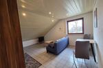 Dachgeschoßwohnung Karlskron - 2 Zimmer, 38 m&sup2;, 780&euro; | Angebot:26450012