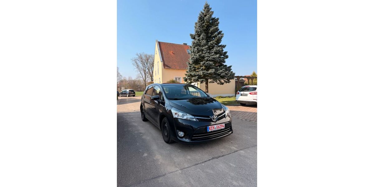 Toyota Verso 174.704 km 7.990 &euro; Neustad an Der Donau 93333