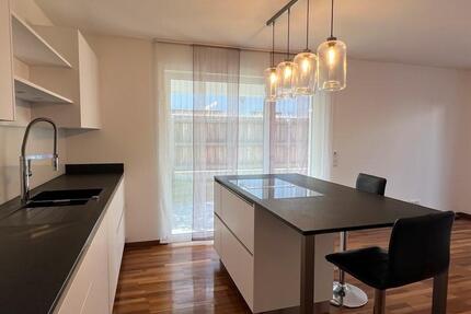 Wohnung Ingolstadt - 2 Zimmer, 65 m&sup2;, 1.260&euro; | Angebot:26029615