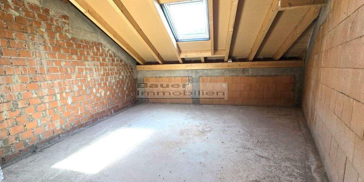 Mehrfamilienhaus, Wohnhaus Gaimersheim - 8 Zimmer, 186 m&sup2;, 510.000&euro; | Angebot:25728979