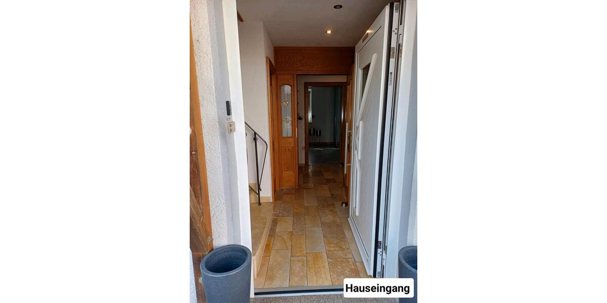 Erdgeschoßwohnung Wellheim - 4 Zimmer, 105 m&sup2;, 900&euro; | Angebot:25406673