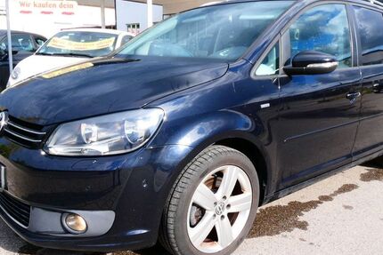 VW Touran 133.606 km 10.999 &euro; Manching 85077