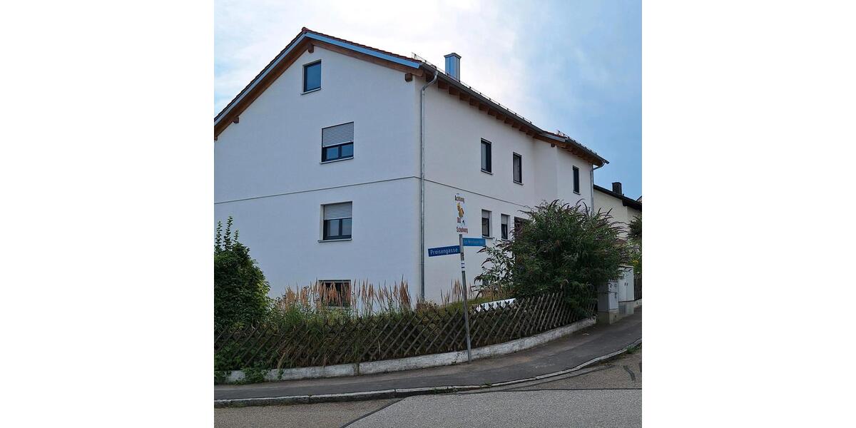Etagenwohnung Großmehring - 4 Zimmer, 115 m&sup2;, 1.570&euro; | Angebot:27617653