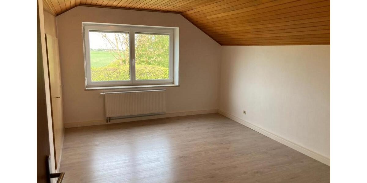 Doppelhaushälfte Karlskron - 2.5 Zimmer, 75 m&sup2;, 650&euro; | Angebot:26628088