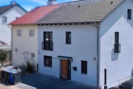 Haus Ingolstadt Nordost - 6 Zimmer, 252 m&sup2;, 899.000&euro; | Angebot:26652058