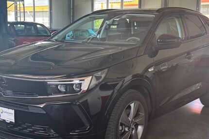 Opel Grandland (X) 19.500 km 18.900 &euro; Langenmosen 86571
