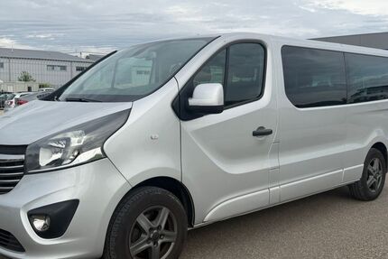 Opel Vivaro 170.000 km 10.290 &euro; Großmehring 85098