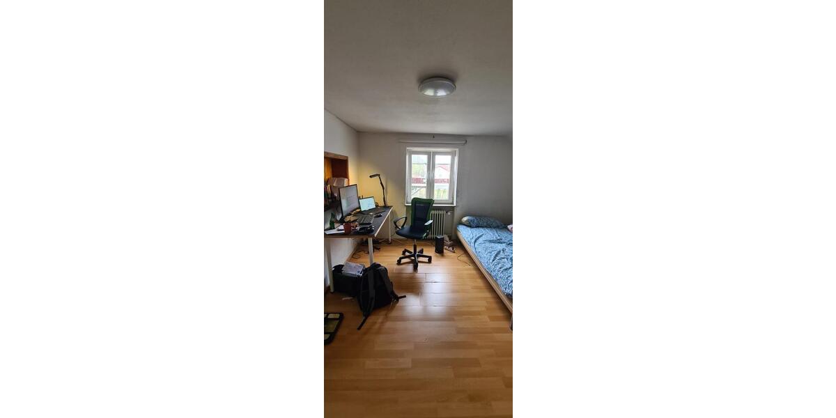 Etagenwohnung Ingolstadt Münchener Straße - 1 Zimmer, 15 m&sup2;, 300&euro; | Angebot:25398832
