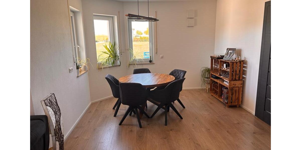 Doppelhaushälfte Pförring - 5 Zimmer, 155 m&sup2;, 589.000&euro; | Angebot:26407404