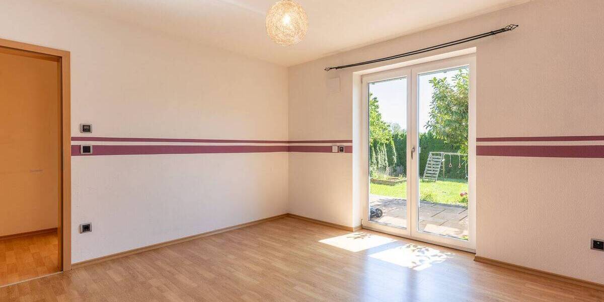 Etagenwohnung Königsmoos Ludwigsmoos - 5 Zimmer, 145 m&sup2;, 925&euro; | Angebot:26816500