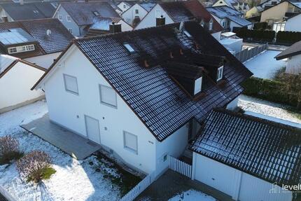 Haus Baar-Ebenhausen Ebenhausen - 4.5 Zimmer, 135 m&sup2;, 1.755&euro; | Angebot:25380739