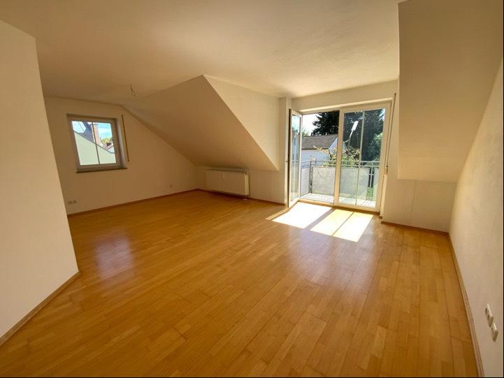 Dachgeschoßwohnung Schrobenhausen - 2 Zimmer, 56 m&sup2;, 700&euro; | Angebot:26340505