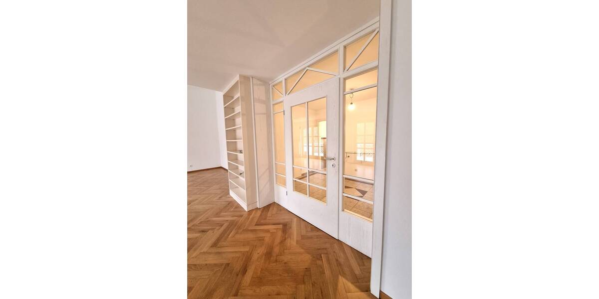 Etagenwohnung Ingolstadt Spitalhof - 3 Zimmer, 102 m&sup2;, 1.250&euro; | Angebot:26787284