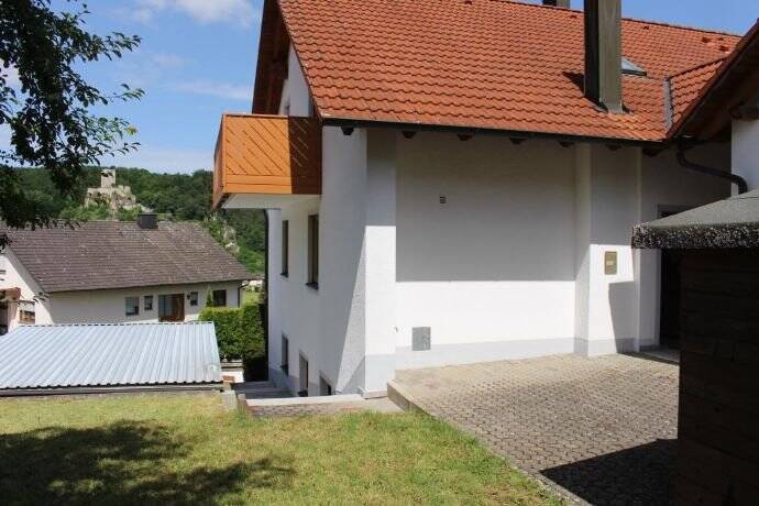 Mehrfamilienhaus, Wohnhaus Wellheim - 8 Zimmer, 260 m&sup2;, 745.000&euro; | Angebot:25706385