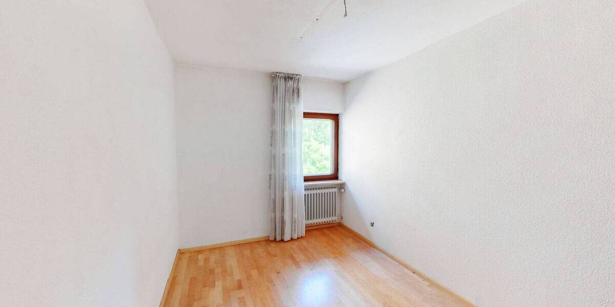 Einfamilienhaus Eichstätt Marienstein - 7 Zimmer, 216 m&sup2;, 510.000&euro; | Angebot:26569707