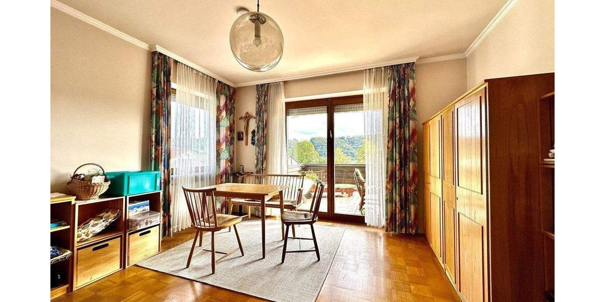 Mehrfamilienhaus, Wohnhaus Eichstätt Landershofen - 9 Zimmer, 232 m&sup2;, 610.000&euro; | Angebot:25934075