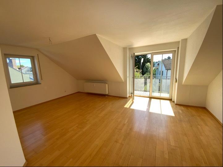 Dachgeschoßwohnung Schrobenhausen - 2 Zimmer, 56 m&sup2;, 700&euro; | Angebot:26340505