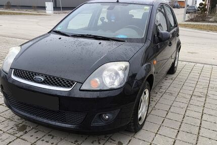 Ford Fiesta 245.000 km 900 &euro; Egweil 85116