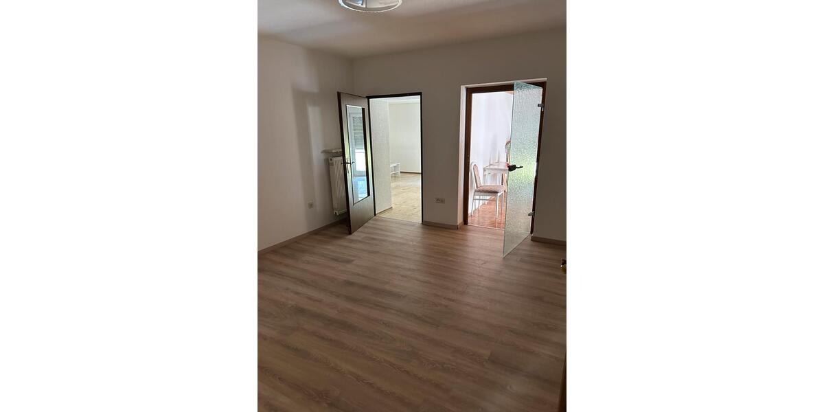 Mehrfamilienhaus, Wohnhaus Ingolstadt Nordost - 9 Zimmer, 176 m&sup2;, 500.000&euro; | Angebot:26262496