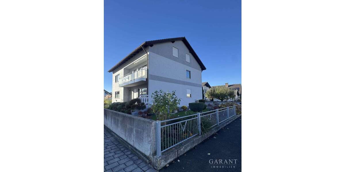 Einfamilienhaus Pförring - 11 Zimmer, 250 m&sup2;, 585.000&euro; | Angebot:23412466