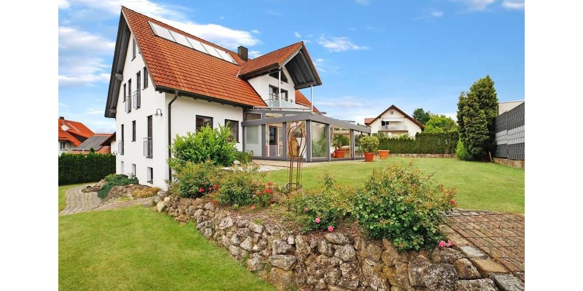Villa Pörnbach - 7 Zimmer, 256 m&sup2;, 2.600&euro; | Angebot:25845068