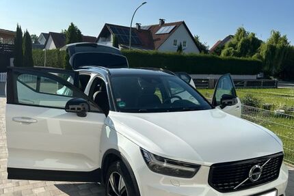 Volvo XC40 180.000 km 20.800 &euro; Rennertshofen 86643