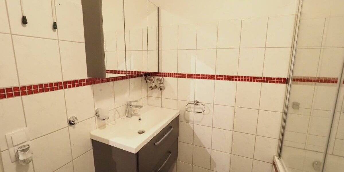 Etagenwohnung Neuburg an der Donau Neuburg - 3 Zimmer, 71 m&sup2;, 255.000&euro; | Angebot:25690763