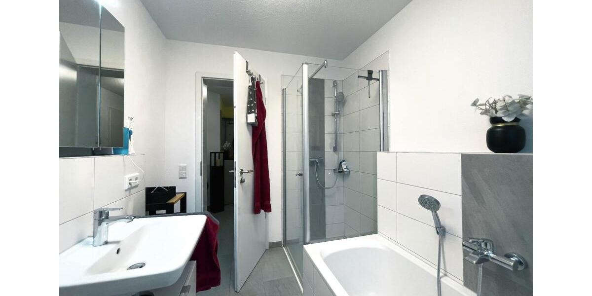 Etagenwohnung Ingolstadt - 3 Zimmer, 69 m&sup2;, 1.000&euro; | Angebot:25960658