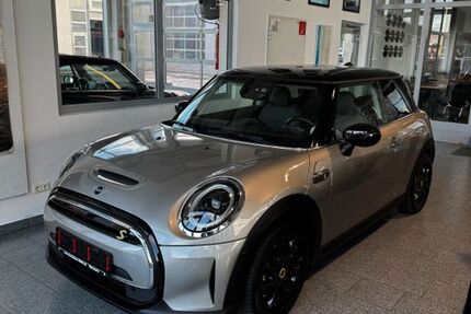 Mini Cooper SE 25.000 km 19.999 &euro; Wolnzach 85283