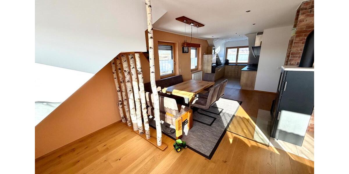 Dachgeschoßwohnung Riedenburg - 4 Zimmer, 118 m&sup2;, 1.090&euro; | Angebot:24976531