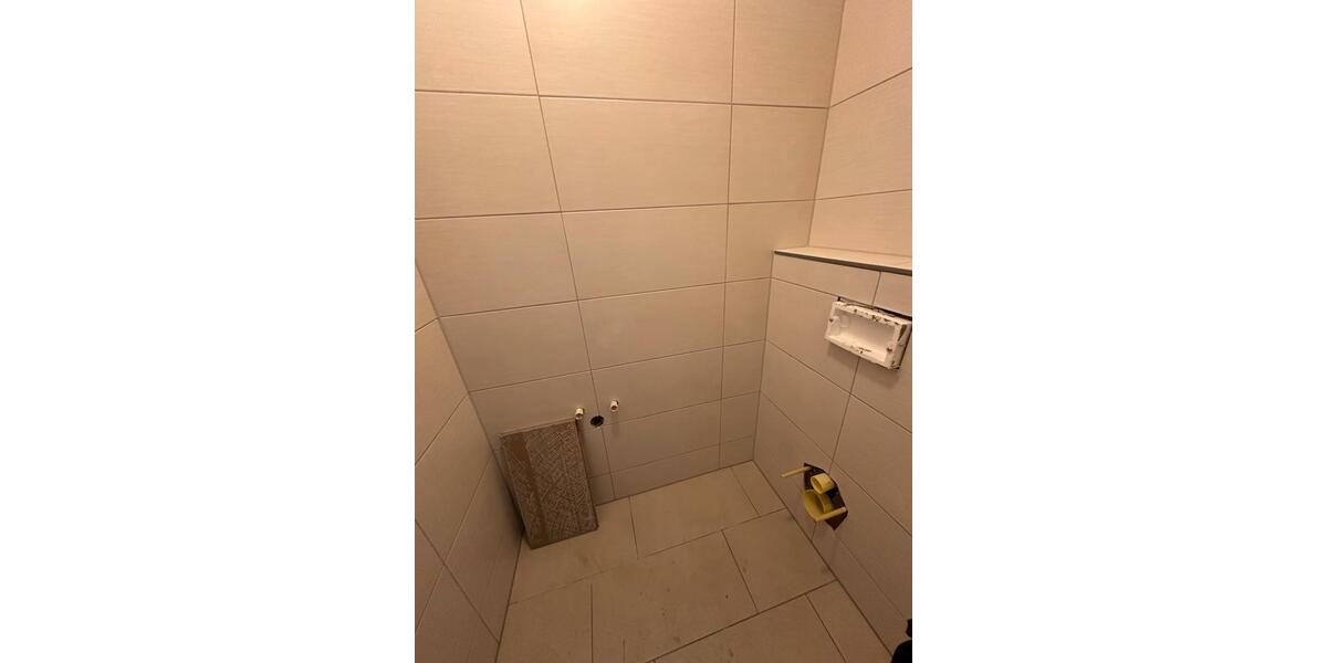 Etagenwohnung Ingolstadt Friedrichshofen-Hollerstauden - 3 Zimmer, 84 m&sup2;, 1.500&euro; | Angebot:25171609