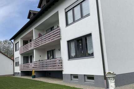 Wohnung Karlskron - 4 Zimmer, 108 m&sup2;, 880&euro; | Angebot:27244369