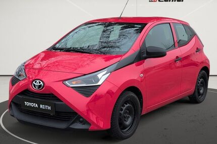 Toyota Aygo (X) 30.720 km 9.950 &euro; Ingolstadt 85055