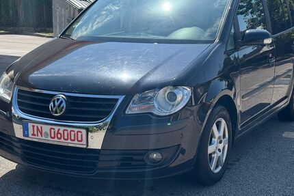 VW Touran 312.000 km 3.299 &euro; Ingolstadt 85057