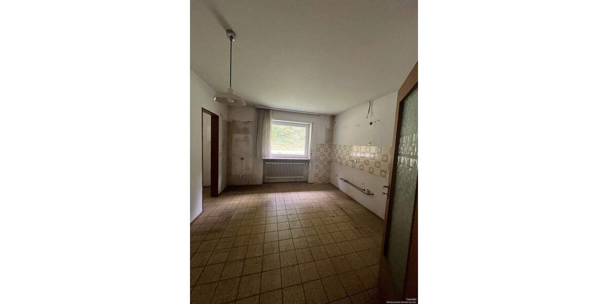 Mehrfamilienhaus, Wohnhaus Kipfenberg Grösdorf - 9 Zimmer, 211 m&sup2;, 590.000&euro; | Angebot:25701125