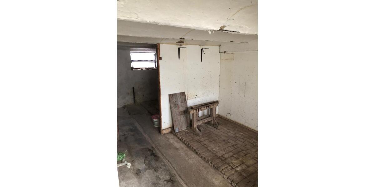 Bauernhaus, Landhaus Neustadt an der Donau - 8 Zimmer, 160 m&sup2;, 260.000&euro; | Angebot:26533878