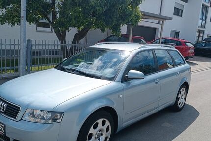 Audi A4 200.000 km 2.950 &euro; Ingolstadt 85055